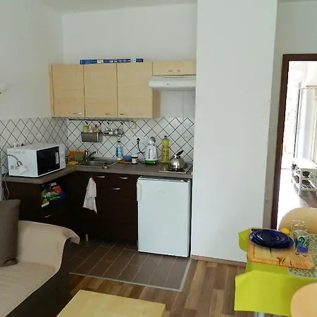 Apartman Sanyi * 巴拉顿菲赖德